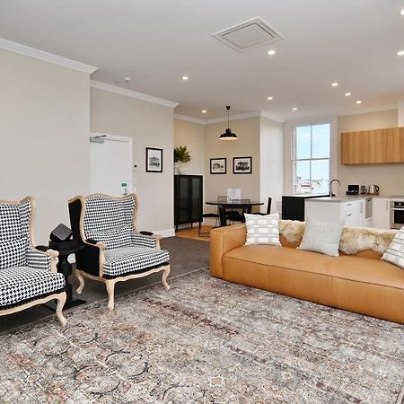 Kaiapoi Luxury Accommodation 2 - Bookahome Luaran gambar